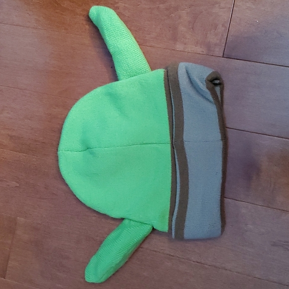 MANDALORIAN Hat - Picture 2 of 5